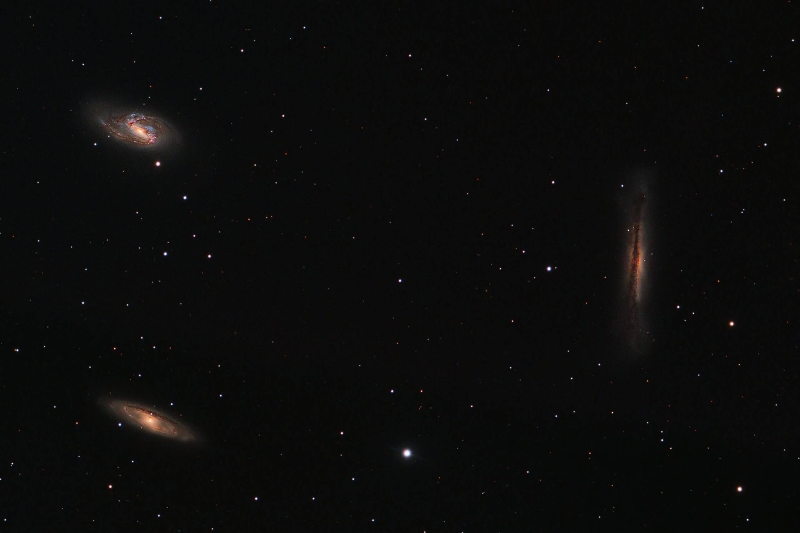 Leo Triplet FSQ85 and QHY268C