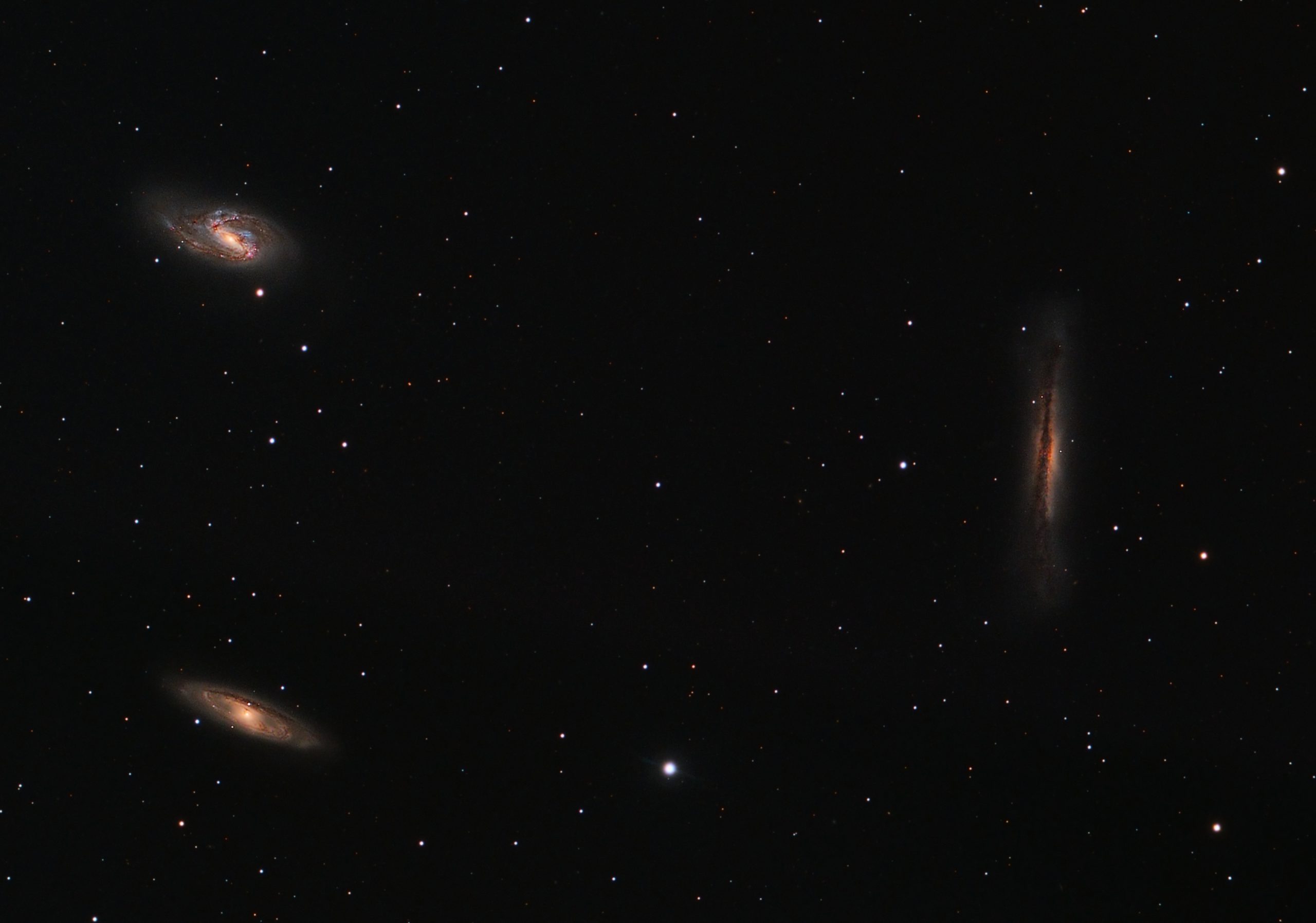 Leo Triplet FSQ85 and QHY268C