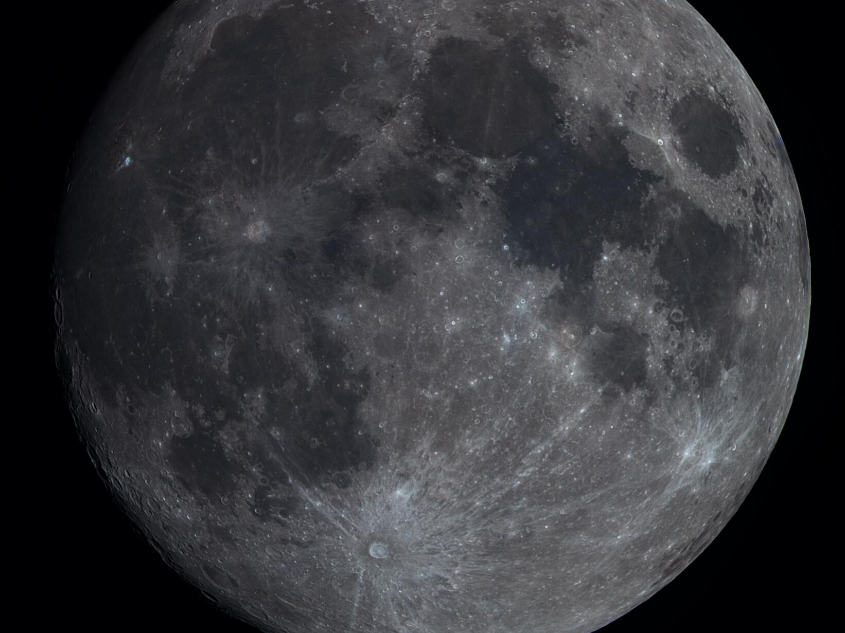 RGB_Moon_6_Dec_2022