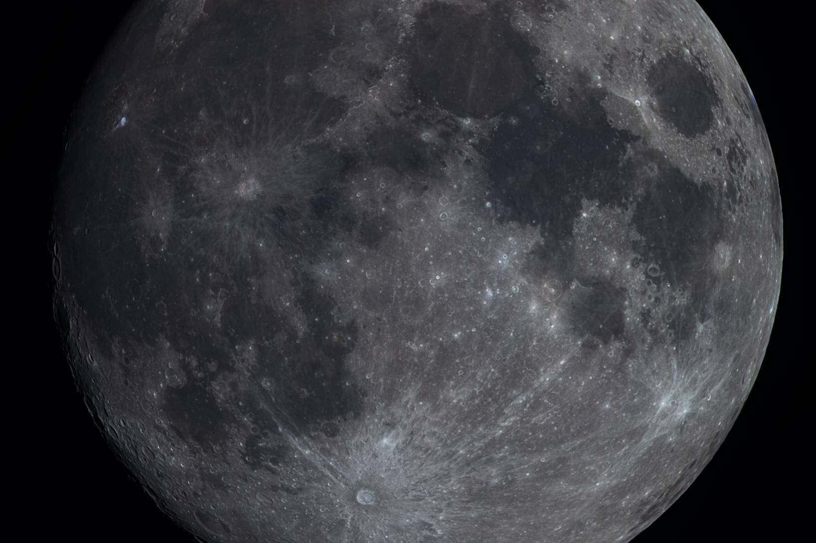 RGB_Moon_6_Dec_2022